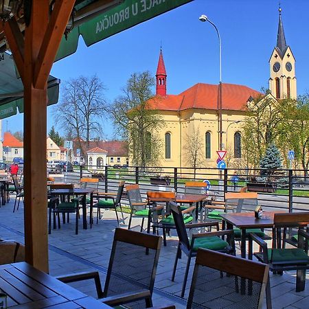 Penzion U Broucka Milevsko Dış mekan fotoğraf